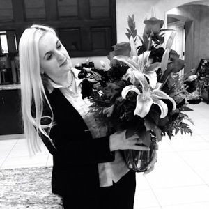 Meet your Posher, Saca-sasha